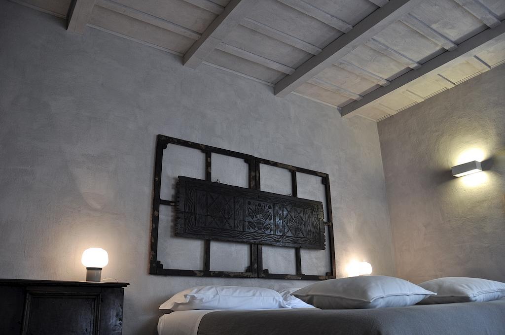 Tuttaterra Pensionat Serra San Quirico Værelse billede