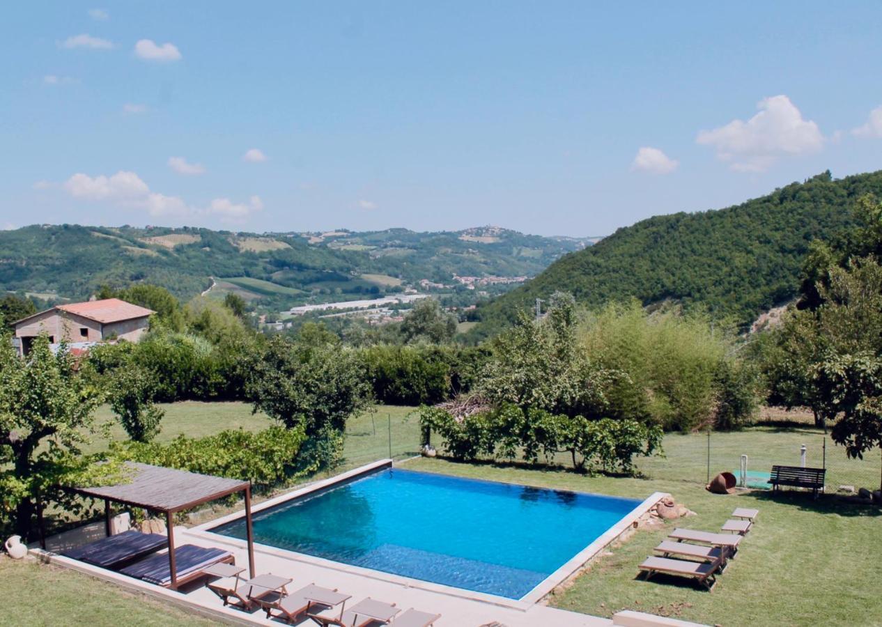 Tuttaterra Pensionat Serra San Quirico Eksteriør billede